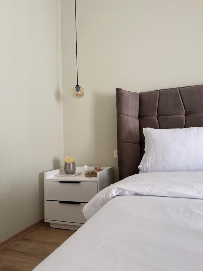 4Seasonsgea , New Modern Apartment In Tirana Bagian luar foto
